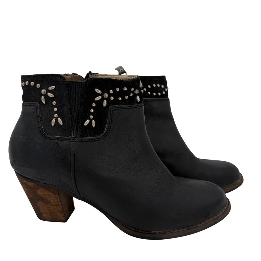 Olukai Women's Black Leather Ho'Ohilu Studded Booties Boots Size 8